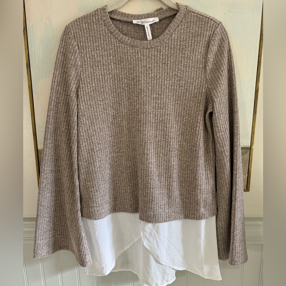 BCBGeneration Layered Peplum Crewneck Sweater Shirt Tan White Bell Sleeve Sz Sm